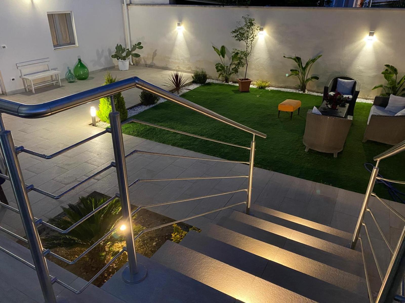 Brezza Marina Apartment ตารันโต ภายนอก รูปภาพ